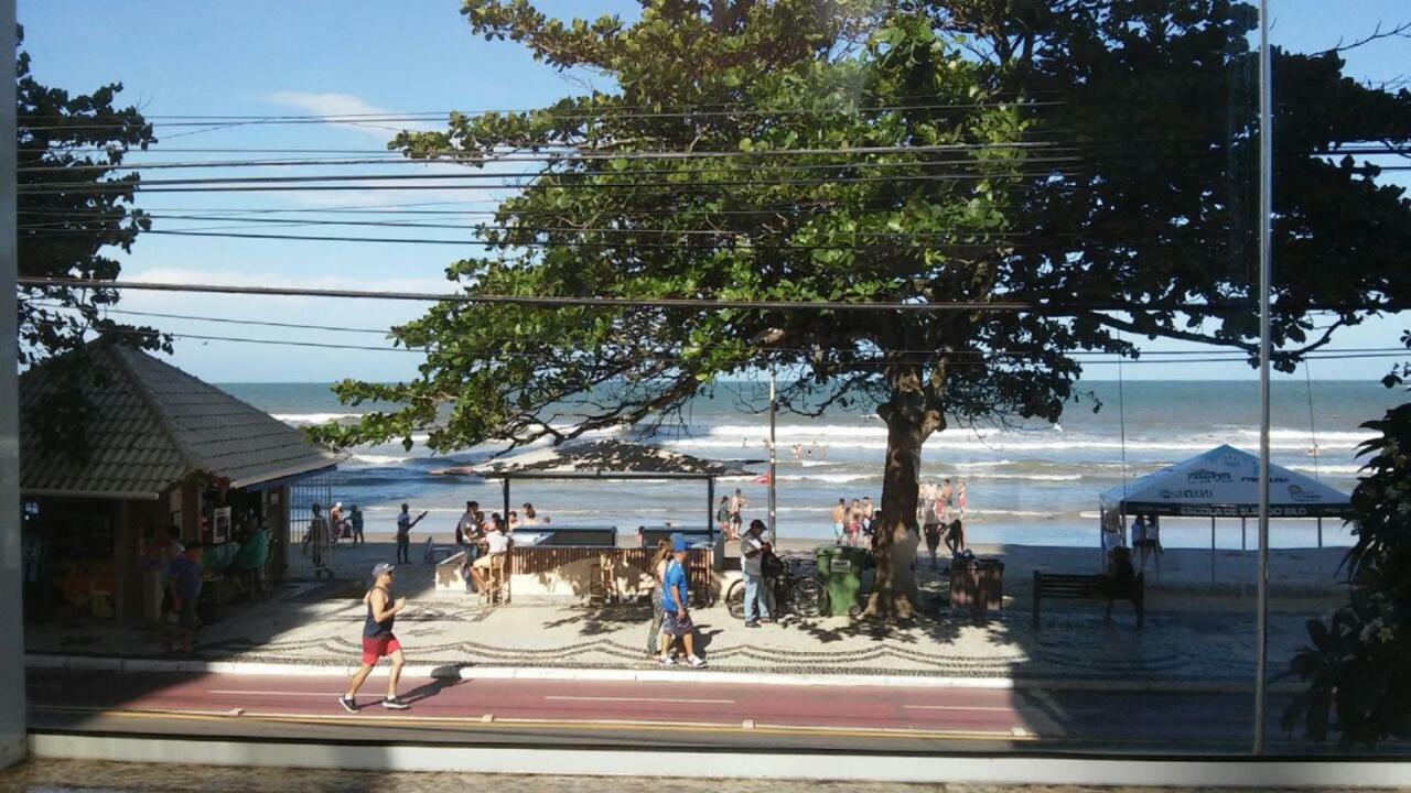 Lindo Apartamento Em Balneário Camboriú エクステリア 写真